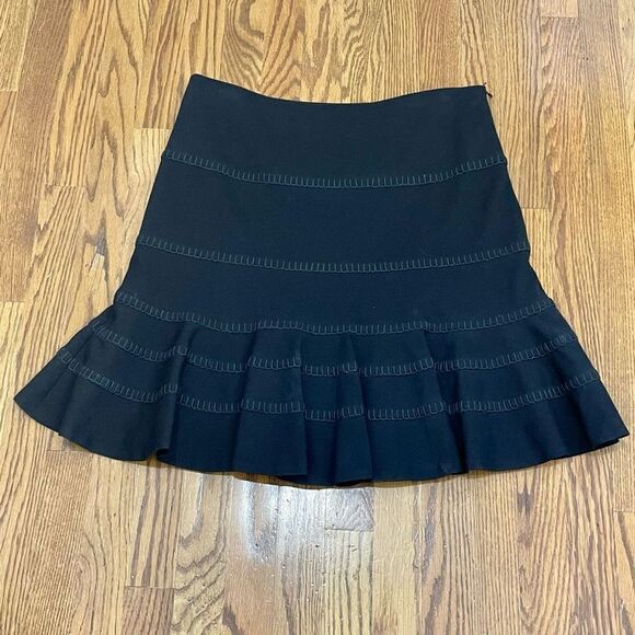 Akris Punto Black Flippy Skirt - Picture 1 of 4